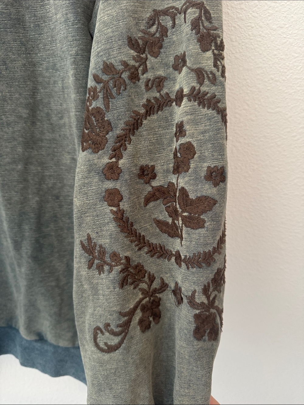 Mystree Heathered Blue Crewneck Sweatshirt with Ribbed Collar - Picture 3 of 5